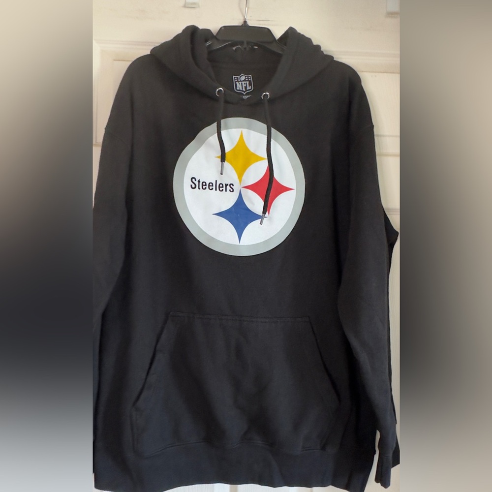EUC‎ Official NFL Pittsburgh Steelers Unisex Black Logo Hoodie Size XL